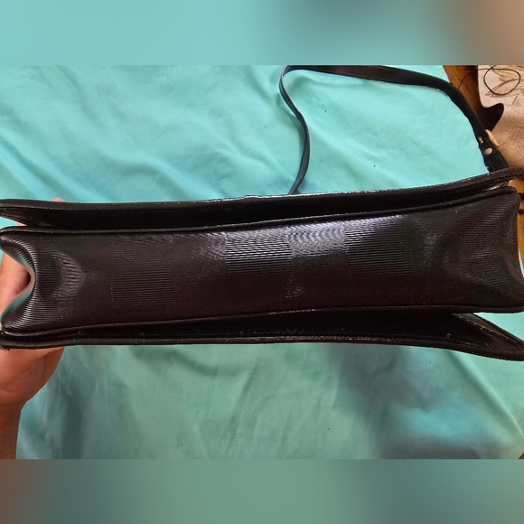 Vintage Unique Fendi Black Crossbody Bag with Geometric Pattern - Picture 6 of 14